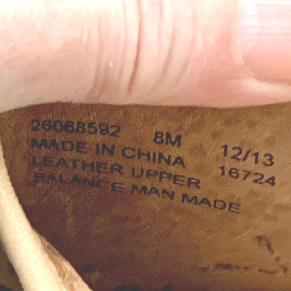 Clarks 8M Artisan‎ Leather Thong Wedge Sandals Tan Gold Floral Applique 26068592